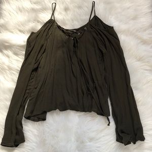 💜. Olive green should cut out blouse